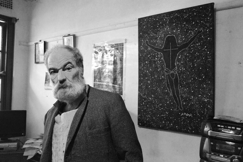David Marsh in his Surry Hills home (Photo: Kat Hines)