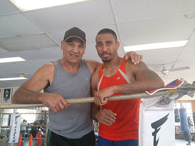 Renold Quinlan with mentor Tony Mundine (Photo: George Kyprianou)