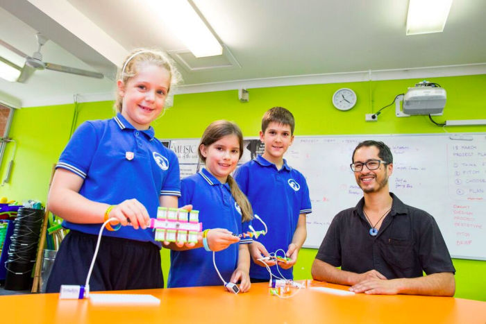 Learning through experimentation and play
