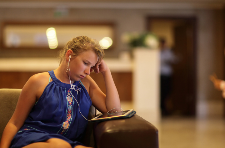 Online threats to teens closer to home